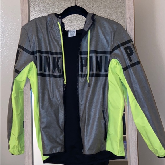 Reflective windbreaker/ rain jacket - Picture 1 of 2